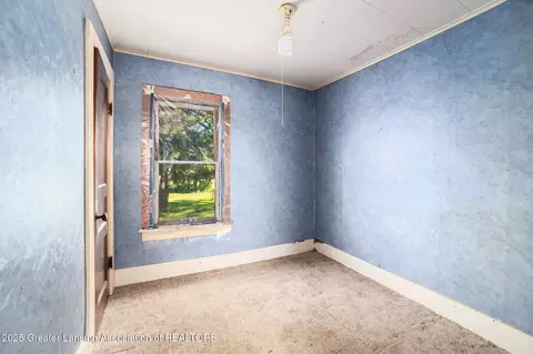 Bedroom - 611 S Wisner Rd, Ithaca, MI 48847 photo 1 of 3