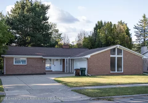 3510 Christine Dr, Lansing, MI 48911