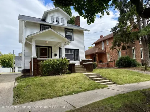 610 N Pine St, Lansing, MI 48933