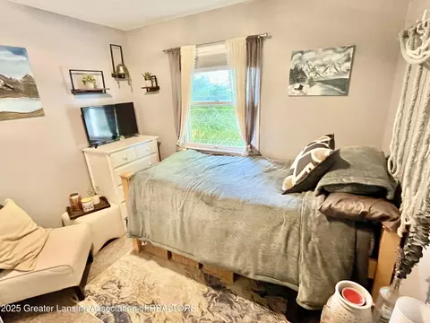 Bedroom - 6740 W Herbison Rd, Dewitt, MI 48820 photo 1 of 7