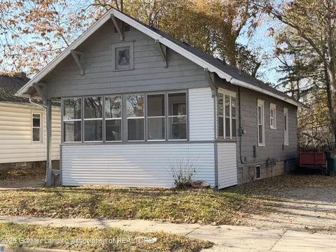 1129 N Martin Luther King Jr Blvd, Lansing, MI 48915