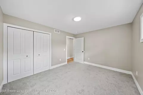 Bedroom - 315 E Trail St, Jackson, MI 49201 photo 2 of 5