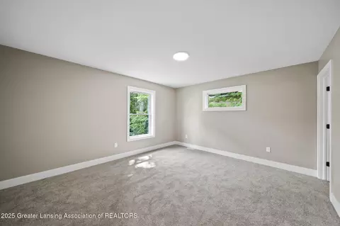 Bedroom - 315 E Trail St, Jackson, MI 49201 photo 3 of 5