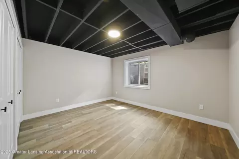 Bedroom - 315 E Trail St, Jackson, MI 49201 photo 5 of 5