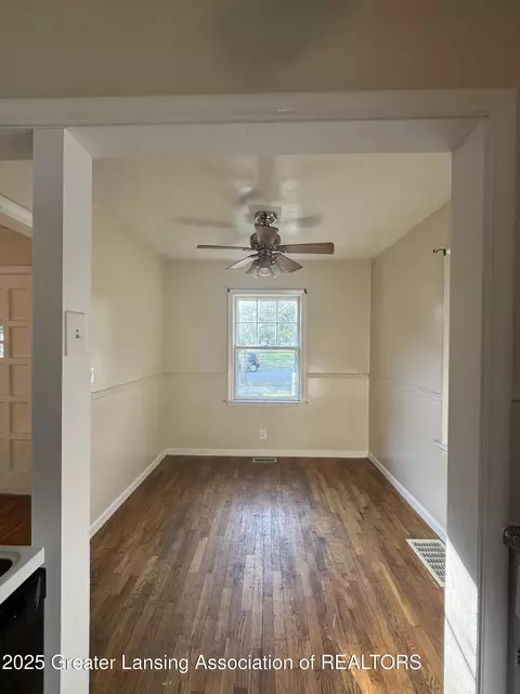 Dining - 2601 Forest Ave, Lansing, MI 48910 photo 1 of 1