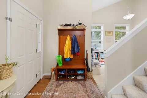 Entry Way - 2174 Cedar Bend Dr, Holt, MI 48842 photo 4 of 10