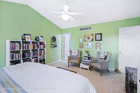 Bedroom - 2174 Cedar Bend Dr, Holt, MI 48842 photo 3 of 9