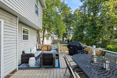 Exterior - 2174 Cedar Bend Dr, Holt, MI 48842 photo 3 of 16