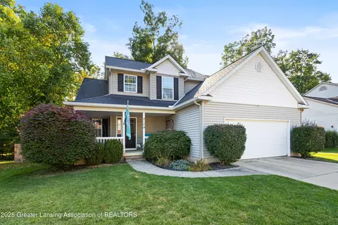 2174 Cedar Bend Dr, Holt, MI 48842
