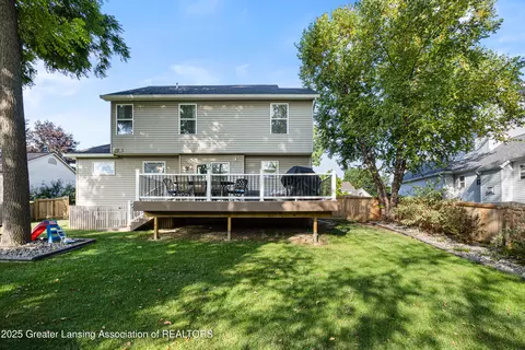 Exterior - 2174 Cedar Bend Dr, Holt, MI 48842 photo 10 of 16