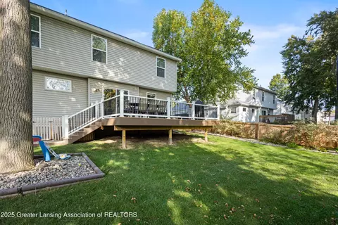 Exterior - 2174 Cedar Bend Dr, Holt, MI 48842 photo 8 of 16