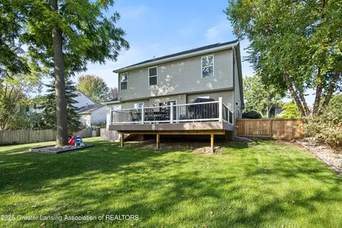 Exterior - 2174 Cedar Bend Dr, Holt, MI 48842 photo 9 of 16