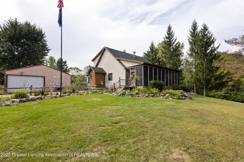 5324 E Pratt Rd, Saint Johns, MI 48879