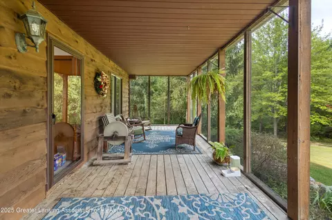 Exterior - 5324 E Pratt Rd, Saint Johns, MI 48879 photo 2 of 17