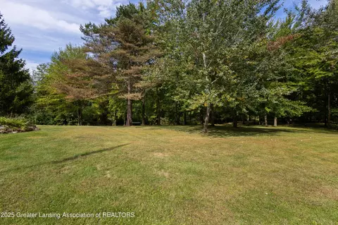 Exterior - 5324 E Pratt Rd, Saint Johns, MI 48879 photo 17 of 17