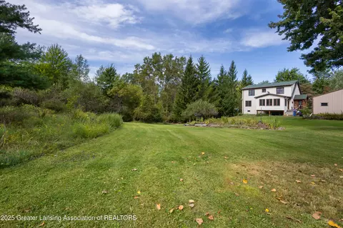 Exterior - 5324 E Pratt Rd, Saint Johns, MI 48879 photo 10 of 17
