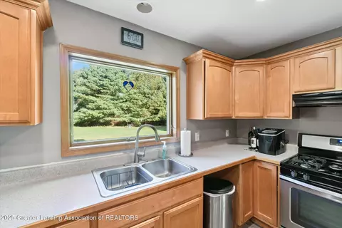 6039 W Beard Rd, Perry, MI 48872 photo 26