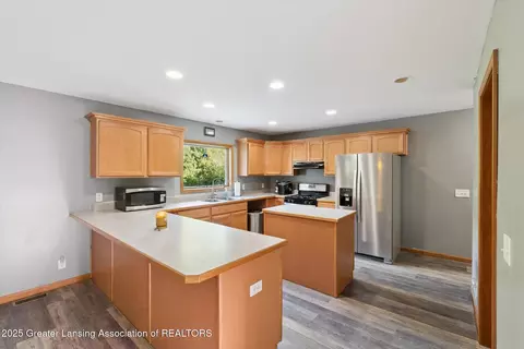 6039 W Beard Rd, Perry, MI 48872 photo 23