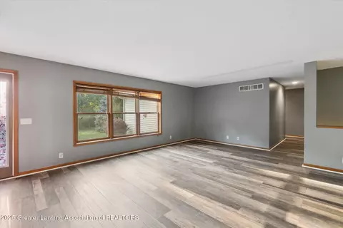 6039 W Beard Rd, Perry, MI 48872 photo 13