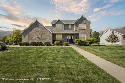 3219 Pinto Cir, Lansing, MI 48906