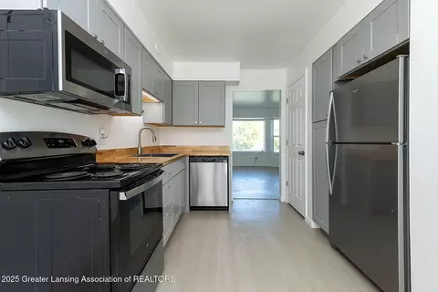 Kitchen - 361-365 N Dibble Ave, Lansing, MI 48917 photo 1 of 5