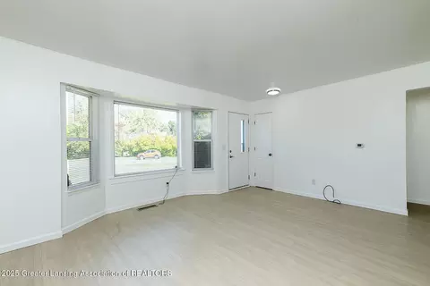 Living - 361-365 N Dibble Ave, Lansing, MI 48917 photo 2 of 3