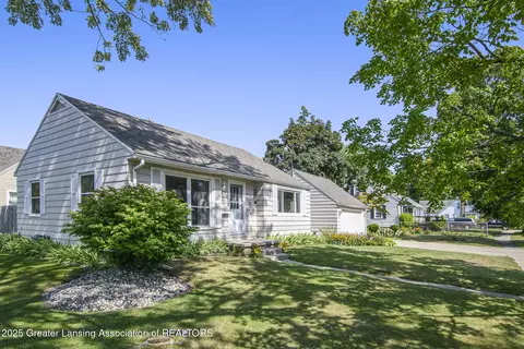 3338 Sylvan Rd, Lansing, MI 48917