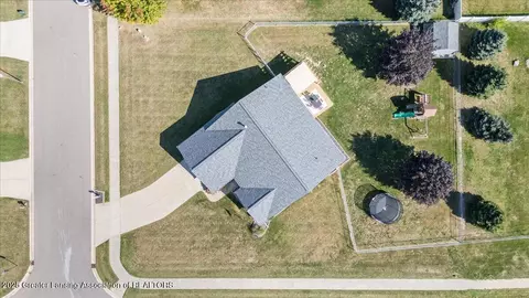 View/Area - 8614 Jacaranda Dr, Dimondale, MI 48821 photo 5 of 5