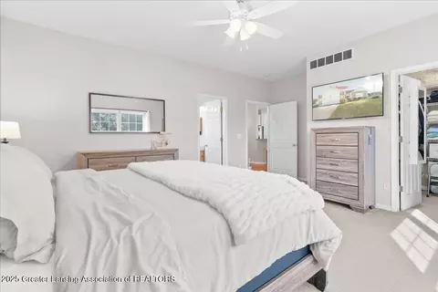Bedroom - 8614 Jacaranda Dr, Dimondale, MI 48821 photo 4 of 4