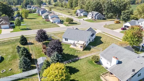 View/Area - 8614 Jacaranda Dr, Dimondale, MI 48821 photo 2 of 5