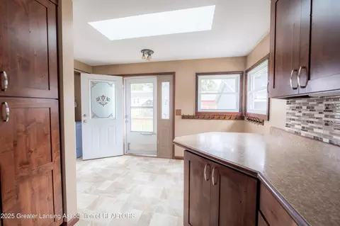 Entry Way - 243 Jackson St, Sunfield, MI 48890 photo 3 of 13