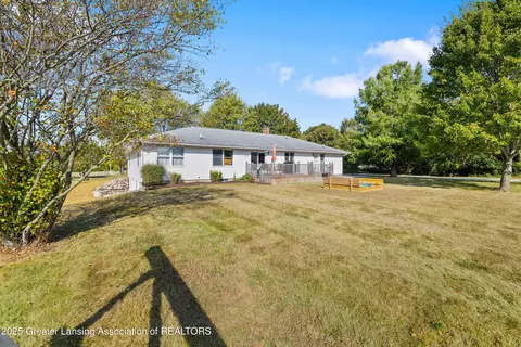 Exterior - 5101 Bennett Rd, Jackson, MI 49201 photo 9 of 11
