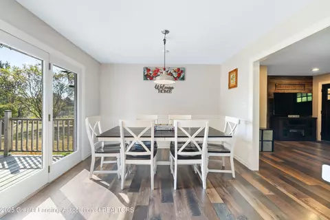 Dining - 5101 Bennett Rd, Jackson, MI 49201 photo 1 of 3