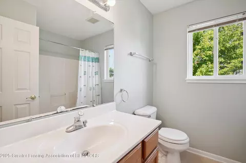 13717 Remington Dr, Bath, MI 48808 photo 24