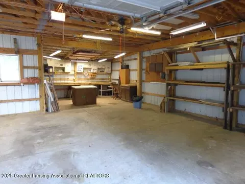 3205 Aurelius Rd, Lansing, MI 48910 photo 37