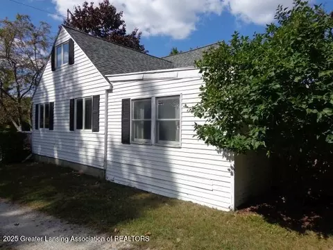 3205 Aurelius Rd, Lansing, MI 48910 photo 32