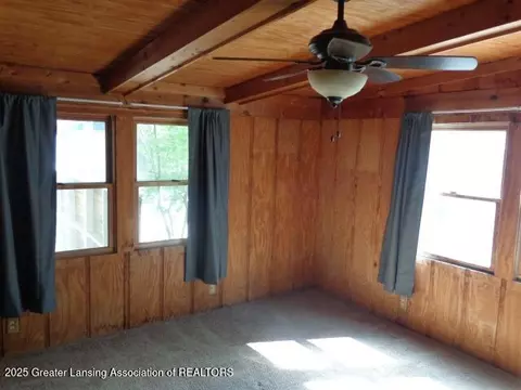 3205 Aurelius Rd, Lansing, MI 48910 photo 17