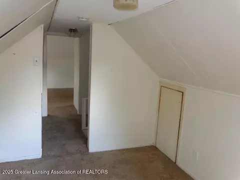 3205 Aurelius Rd, Lansing, MI 48910 photo 23