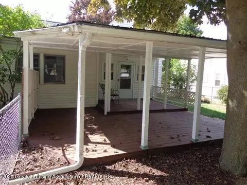 3205 Aurelius Rd, Lansing, MI 48910 photo 29