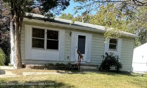 5922 Pheasant Ave, Lansing, MI 48911
