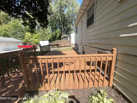 Exterior - 5922 Pheasant Ave, Lansing, MI 48911 photo 2 of 3