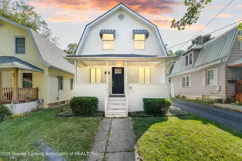 324 N Francis Ave, Lansing, MI 48912