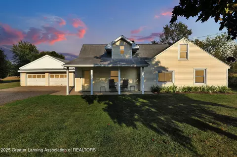 11603 S Wacousta Rd, Eagle, MI 48822