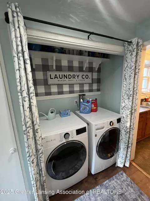 Other - 219 N Sycamore St, Marshall, MI 49068 photo 5 of 9