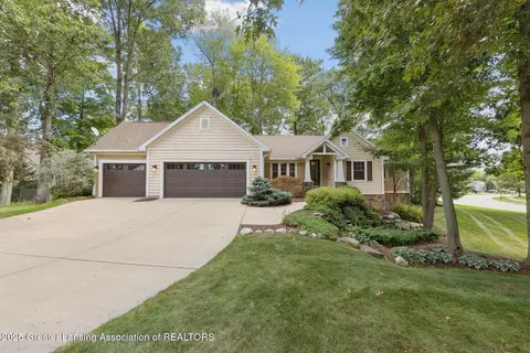 15100 Mulligan Dr, Bath, MI 48808