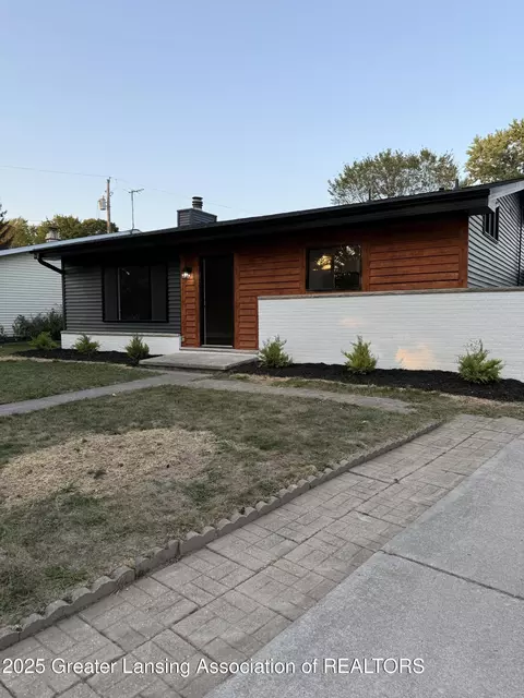 4901 Southgate Ave, Lansing, MI 48910