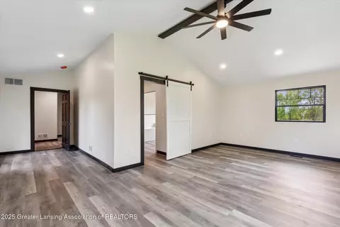 Entry Way - 1551 E Lovejoy Rd, Perry, MI 48872 photo 4 of 4