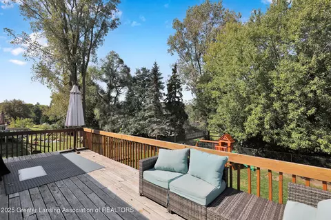 6535 Creyts Rd, Dimondale, MI 48821 photo 9