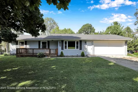 6535 Creyts Rd, Dimondale, MI 48821