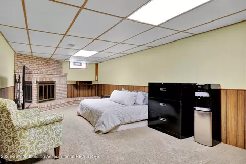 5576 Eugene Dr, Dimondale, MI 48821 photo 26